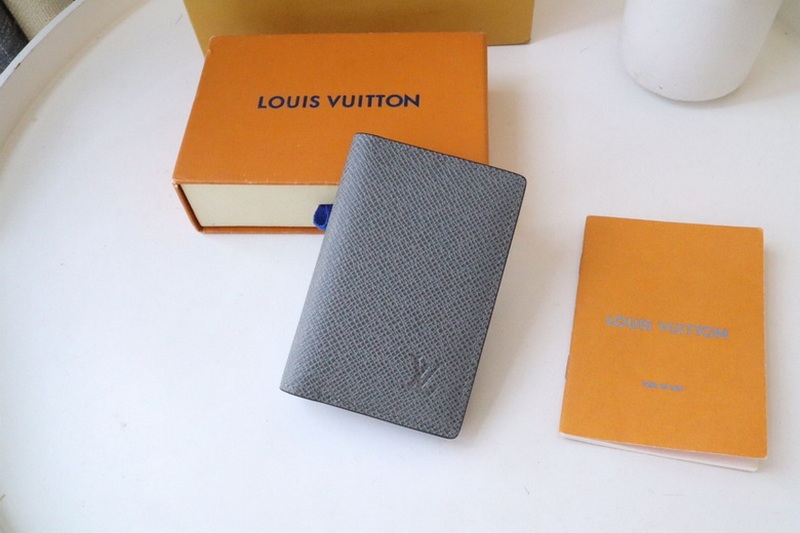 LV Wallets 35